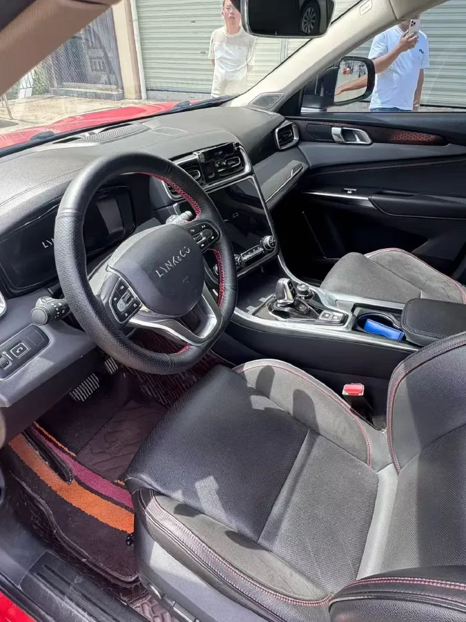 2019 LYNK&CO 01 2.0T 190HP L4 7DCT,autocango,china used car exporter,china ev exporter,chinese used car exporter,chinese used ev exporter