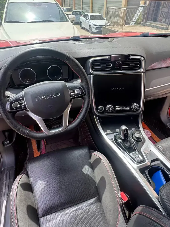 2019 LYNK&CO 01 2.0T 190HP L4 7DCT,autocango,china used car exporter,china ev exporter,chinese used car exporter,chinese used ev exporter