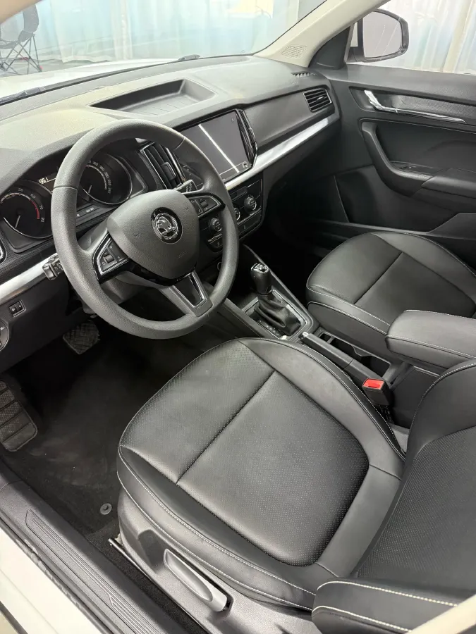 2021 Skoda Kamiq 1.5L 112HP L4 6AT,autocango,china used car exporter,china ev exporter,chinese used car exporter,chinese used ev exporter