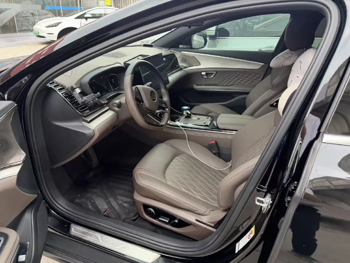 2023 BYD Han BEV 72KWH,autocango,china used car exporter,china ev exporter,chinese used car exporter,chinese used ev exporter