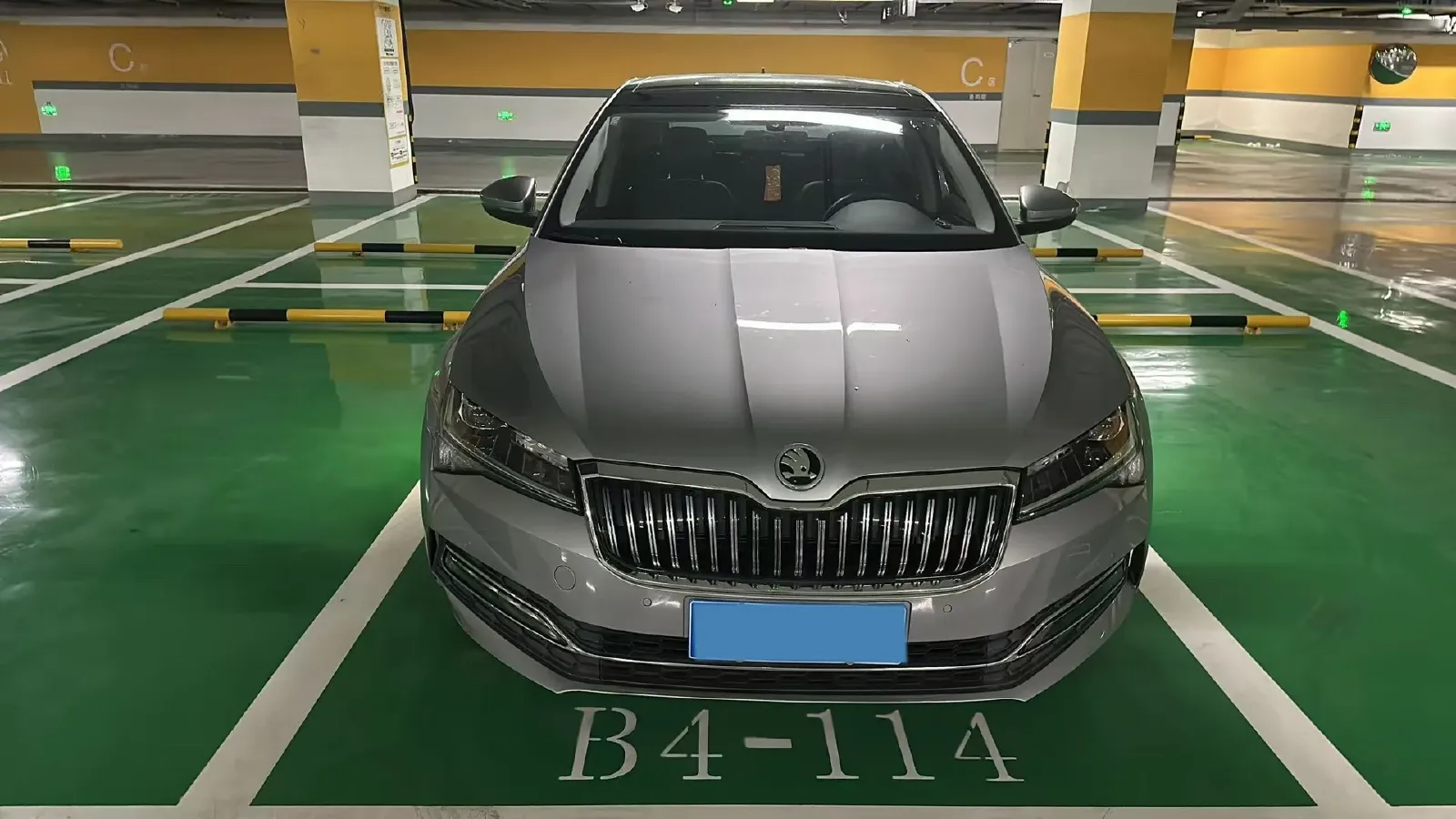 2019 Skoda Superb 1.4T 150HP L4 7DCT,autocango,china used car exporter,china ev exporter,chinese used car exporter,chinese used ev exporter