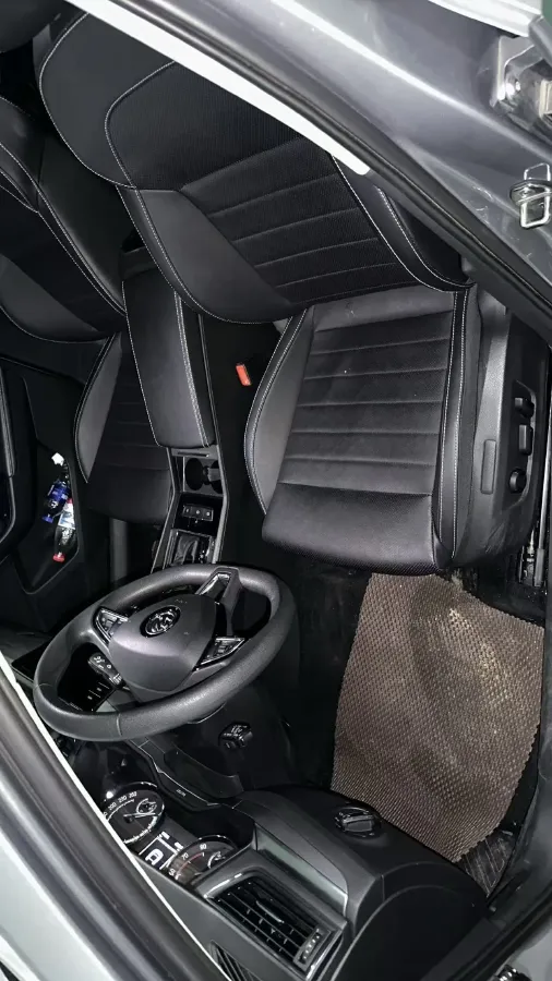 2019 Skoda Superb 1.4T 150HP L4 7DCT,autocango,china used car exporter,china ev exporter,chinese used car exporter,chinese used ev exporter