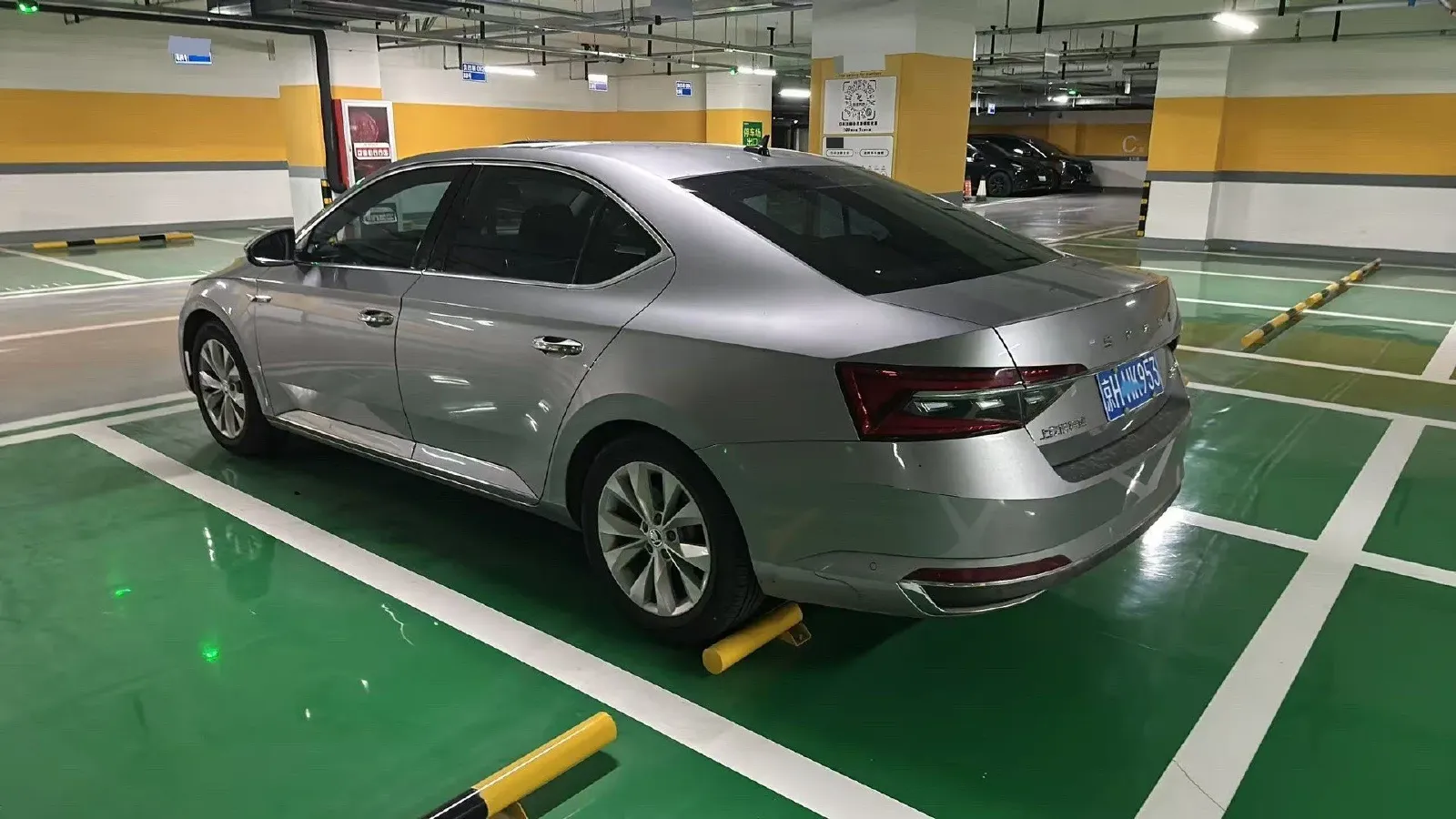 2019 Skoda Superb 1.4T 150HP L4 7DCT,autocango,china used car exporter,china ev exporter,chinese used car exporter,chinese used ev exporter