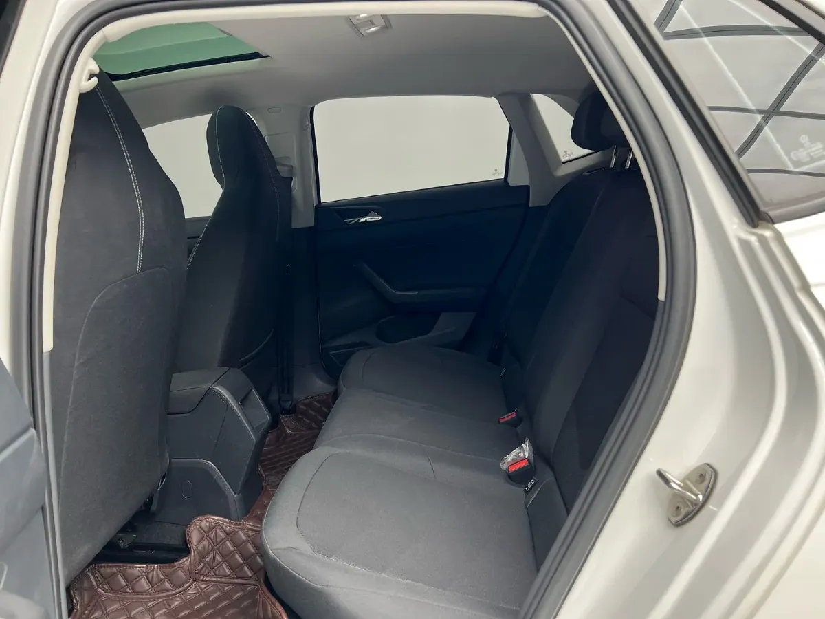 2021 Bestune T55 1.5T 169HP L4 7DCT,autocango,china used car exporter,china ev exporter,chinese used car exporter,chinese used ev exporter