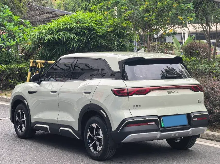 2024 BYD YuanUP BEV 45.12KWH,autocango,china used car exporter,china ev exporter,chinese used car exporter,chinese used ev exporter