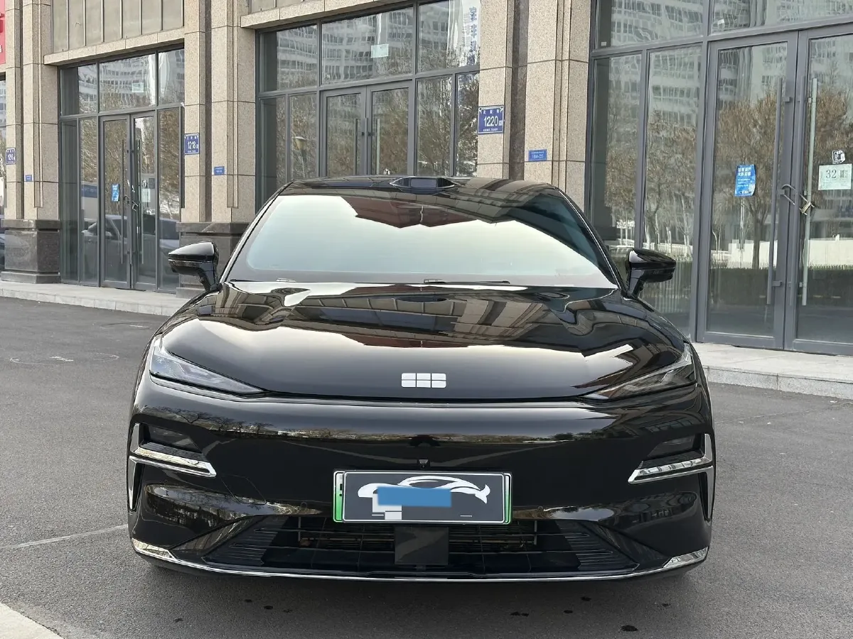 2025 Geely Galaxy Starshine 8 1.5T 163HP L4 3DHT PHEV 27.69KWH,autocango,china used car exporter,china ev exporter,chinese used car exporter,chinese used ev exporter