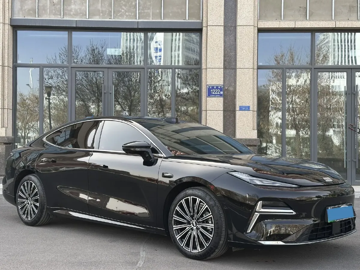 2025 Geely Galaxy Starshine 8 1.5T 163HP L4 3DHT PHEV 27.69KWH,autocango,china used car exporter,china ev exporter,chinese used car exporter,chinese used ev exporter