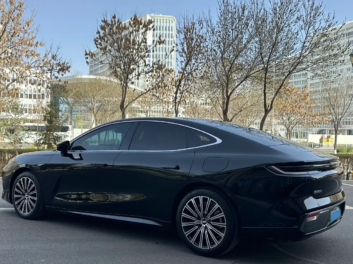 2025 Geely Galaxy Starshine 8 1.5T 163HP L4 3DHT PHEV 27.69KWH,autocango,china used car exporter,china ev exporter,chinese used car exporter,chinese used ev exporter