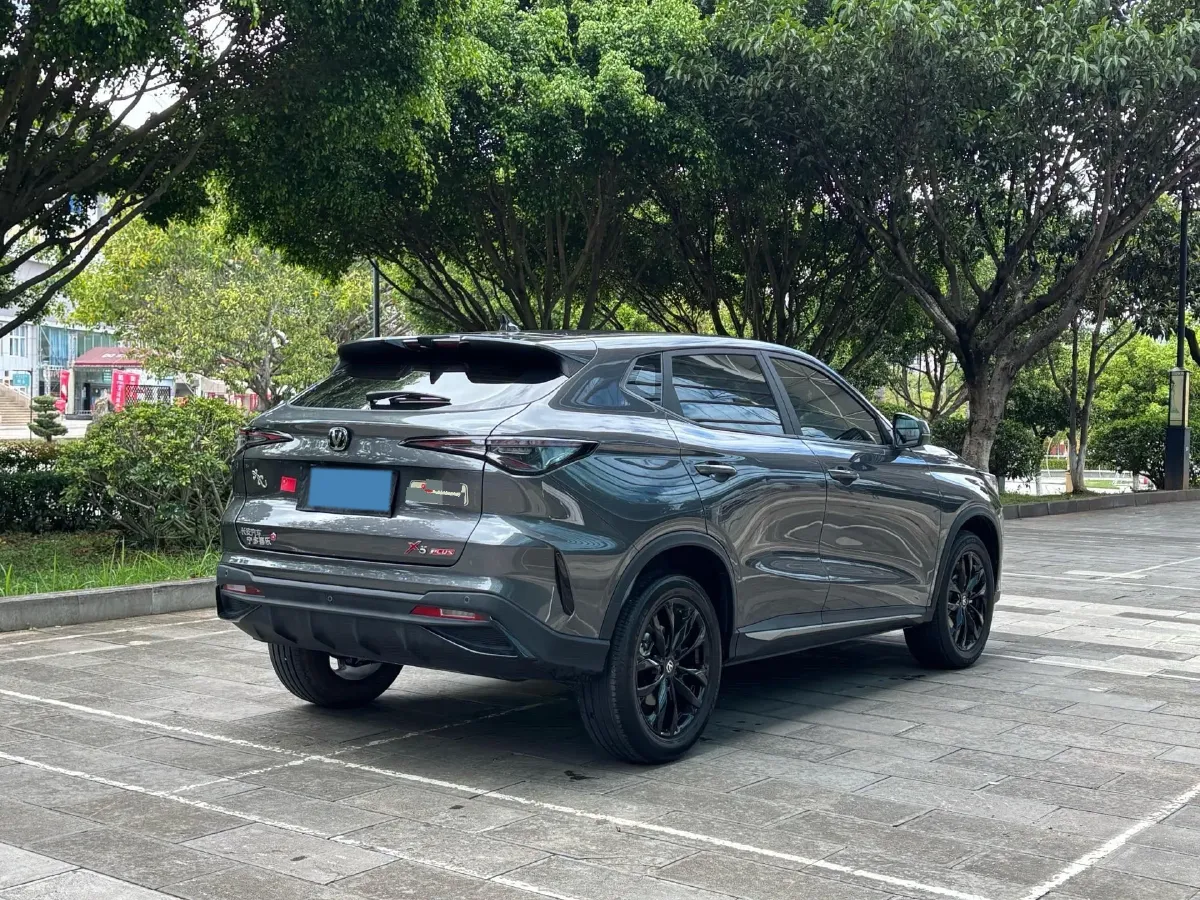 2025 ChangAn X5 PLUS 1.5T 188HP L4 7DCT,autocango,china used car exporter,china ev exporter,chinese used car exporter,chinese used ev exporter