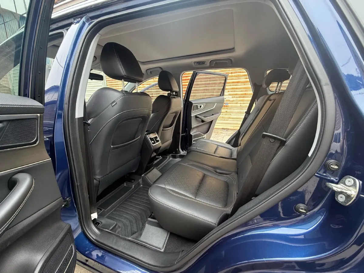 2019 Chery Tiggo 8 1.6T 197HP L4 7DCT,autocango,china used car exporter,china ev exporter,chinese used car exporter,chinese used ev exporter