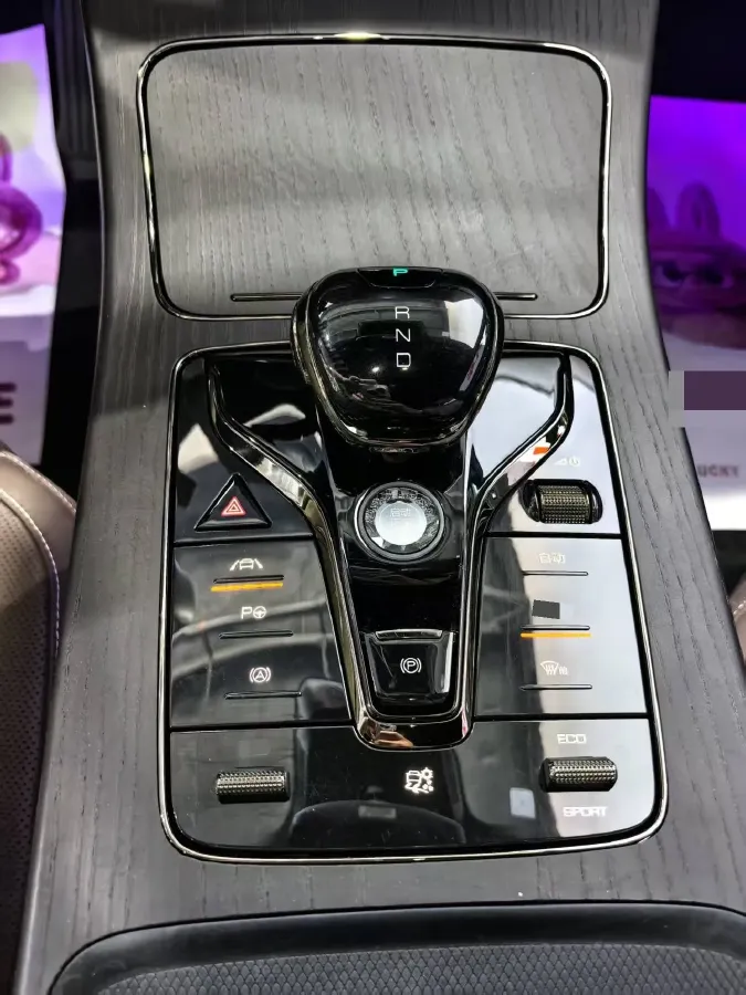 2020 Lincoln MKZ 2.0T 196HP L4 6AT,autocango,china used car exporter,china ev exporter,chinese used car exporter,chinese used ev exporter