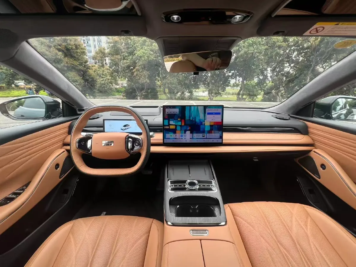 2025 Geely Galaxy Starshine 8 1.5T 163HP L4 3DHT PHEV 27.69KWH,autocango,china used car exporter,china ev exporter,chinese used car exporter,chinese used ev exporter