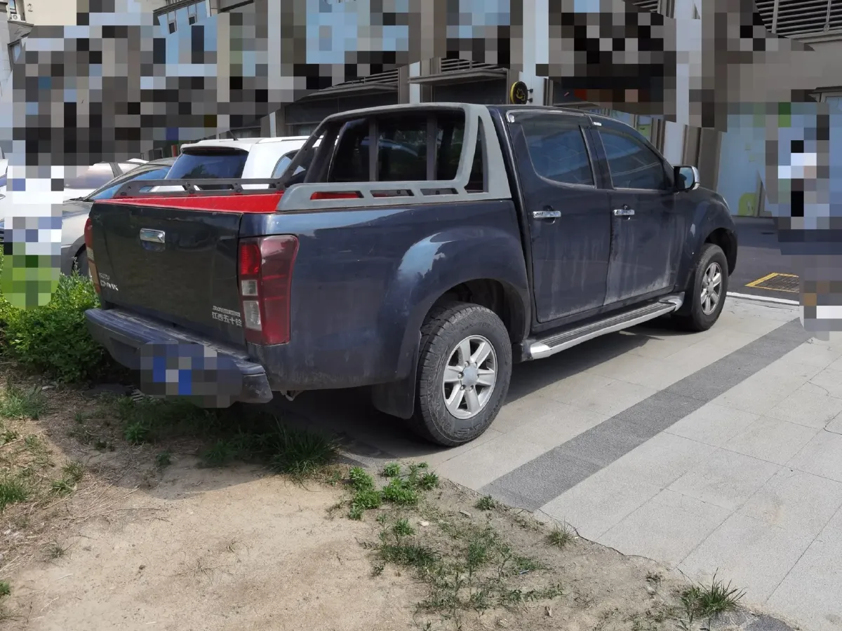2018 Isuzu D-MAX 3.0T 177HP L4 6AT,autocango,china used car exporter,china ev exporter,chinese used car exporter,chinese used ev exporter