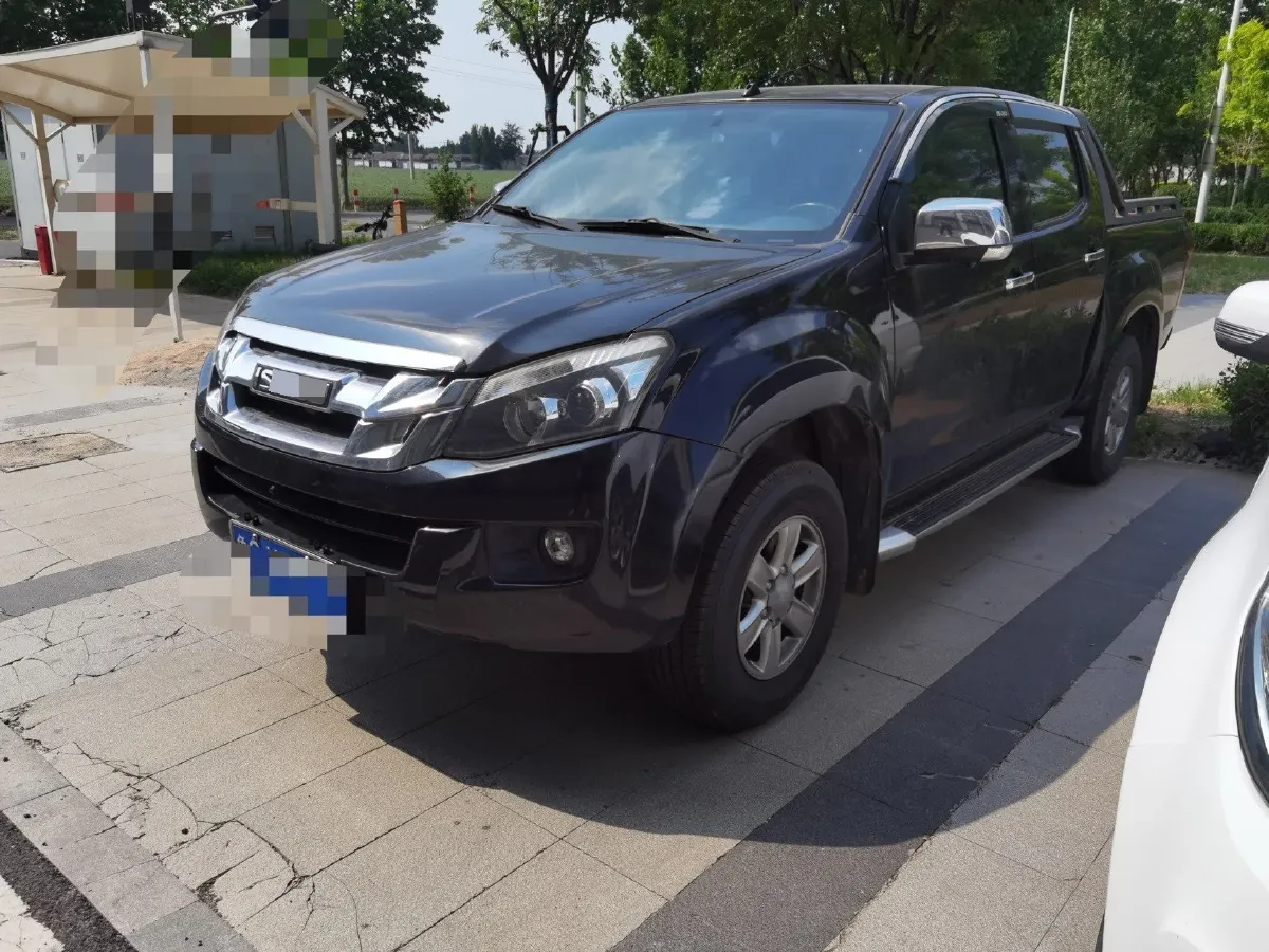2018 Isuzu D-MAX 3.0T 177HP L4 6AT,autocango,china used car exporter,china ev exporter,chinese used car exporter,chinese used ev exporter