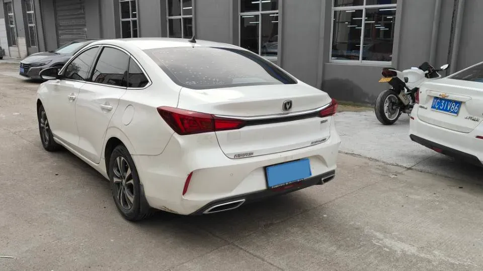 2021 ChangAn Eado 1.4T 160HP L4 7DCT,autocango,china used car exporter,china ev exporter,chinese used car exporter,chinese used ev exporter