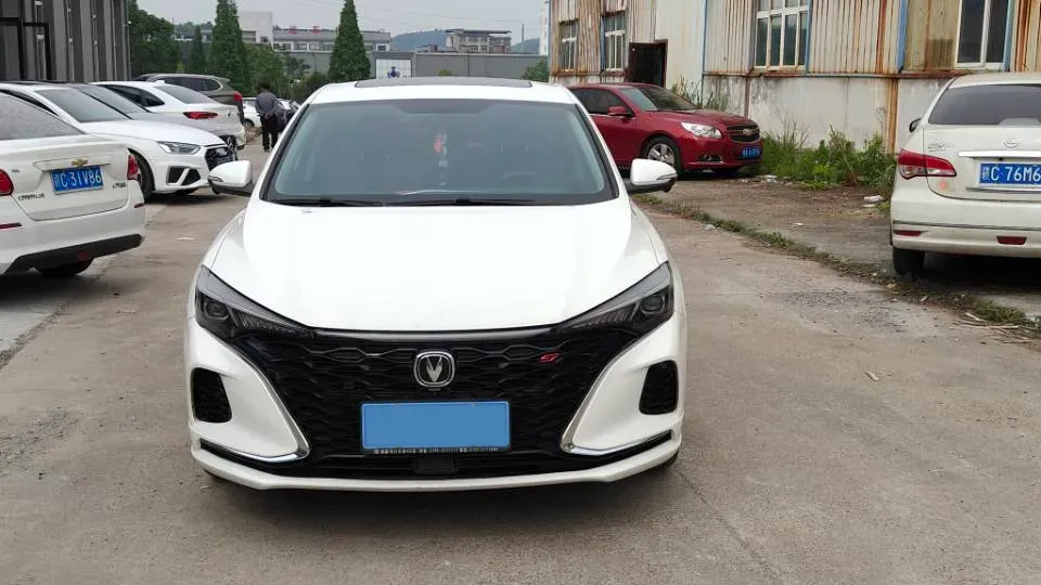 2021 ChangAn Eado 1.4T 160HP L4 7DCT,autocango,china used car exporter,china ev exporter,chinese used car exporter,chinese used ev exporter