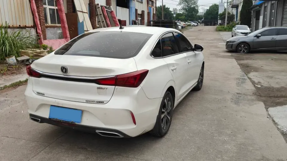 2021 ChangAn Eado 1.4T 160HP L4 7DCT,autocango,china used car exporter,china ev exporter,chinese used car exporter,chinese used ev exporter