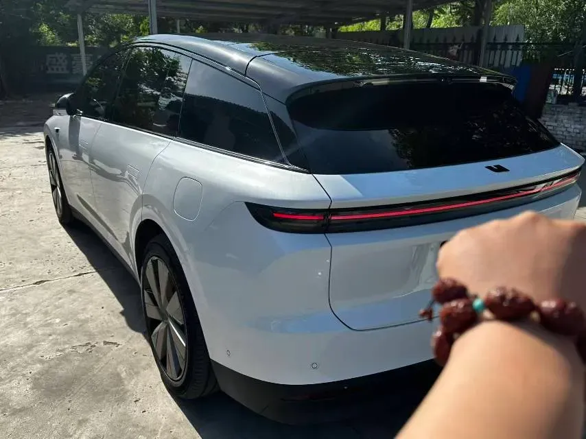 2025 Li i6 BEV,autocango,china used car exporter,china ev exporter,chinese used car exporter,chinese used ev exporter