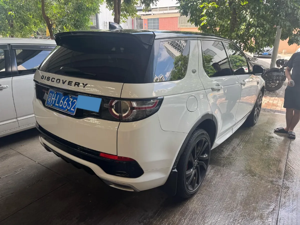 2019 Land Rover Discovery Sport 2.0T 241HP L4 9AT,autocango,china used car exporter,china ev exporter,chinese used car exporter,chinese used ev exporter