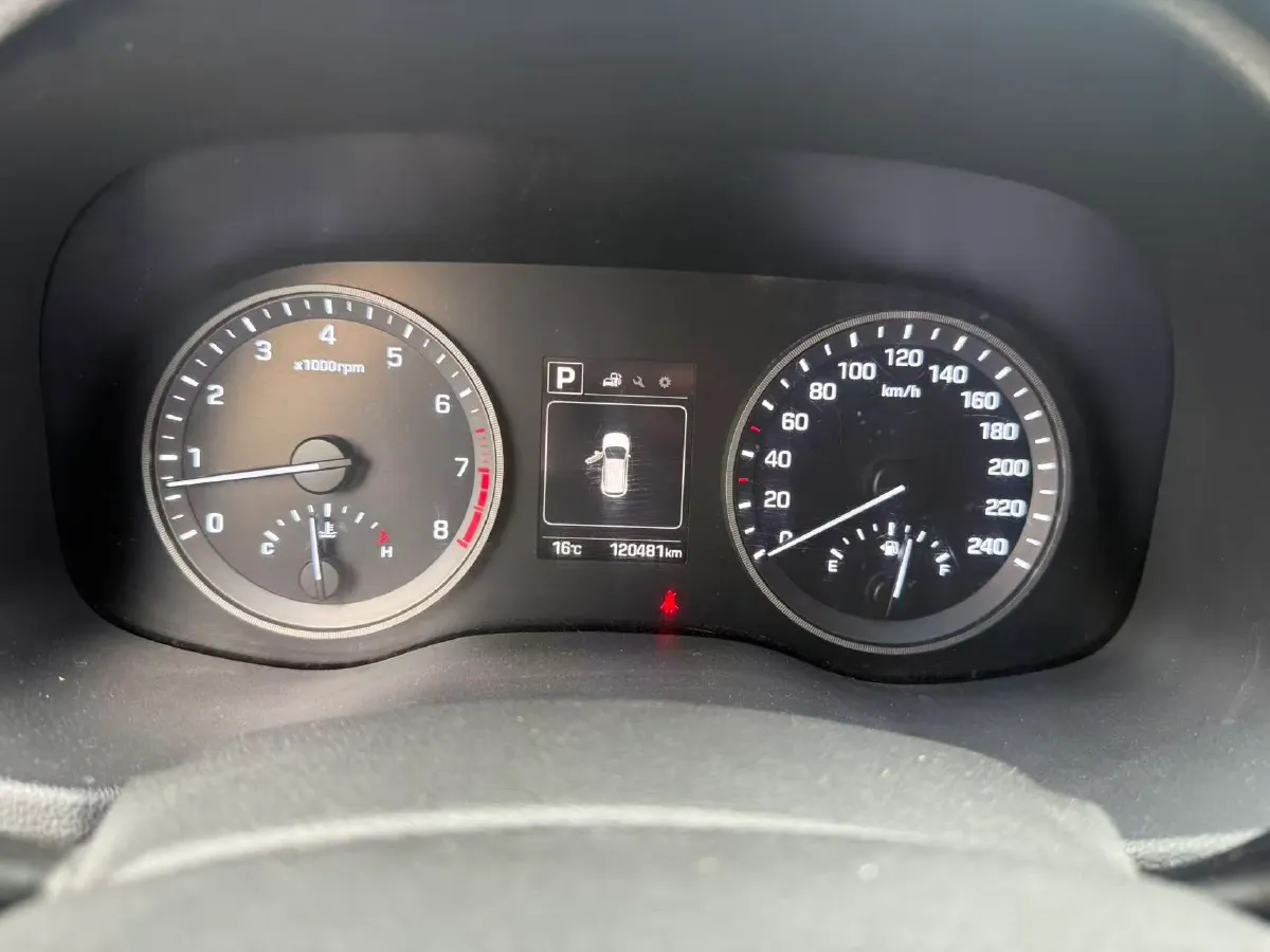 2018 Hyundai Tucson 1.6T 177HP L4 7DCT,autocango,china used car exporter,china ev exporter,chinese used car exporter,chinese used ev exporter