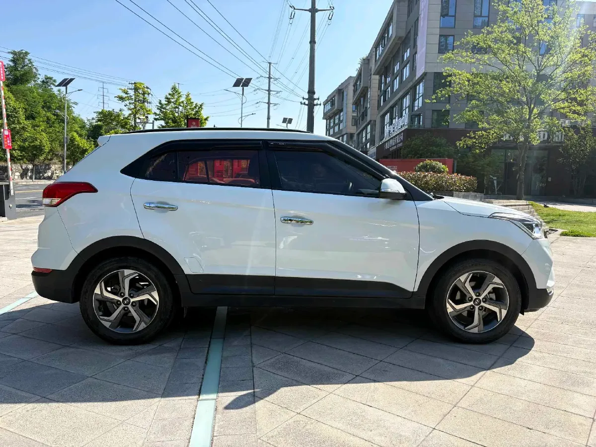 2017 Hyundai ix25 1.6L 125HP L4 6AT,autocango,china used car exporter,china ev exporter,chinese used car exporter,chinese used ev exporter