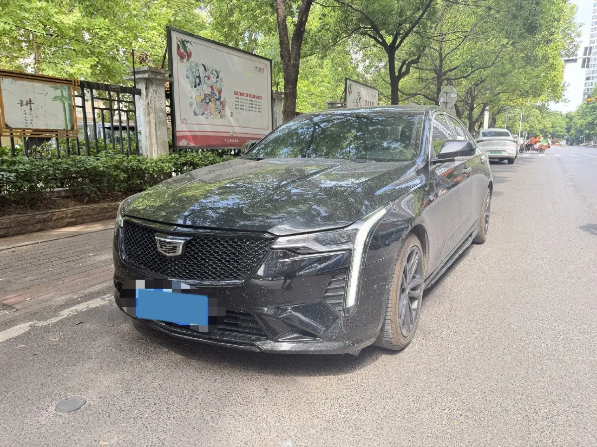 2022 Cadillac CT4 2.0T 237HP L4 8AT,autocango,china used car exporter,china ev exporter,chinese used car exporter,chinese used ev exporter