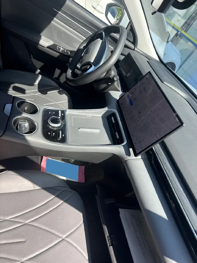 2025 Geely Galaxy L6 1.5L 112HP L4 1DHT PHEV 19.09KWH,autocango,china used car exporter,china ev exporter,chinese used car exporter,chinese used ev exporter