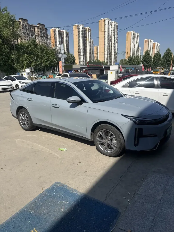 2025 Geely Galaxy L6 1.5L 112HP L4 1DHT PHEV 19.09KWH,autocango,china used car exporter,china ev exporter,chinese used car exporter,chinese used ev exporter