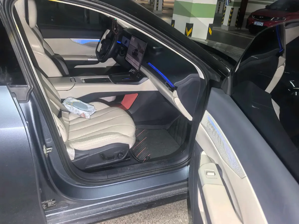 2024 LYNK&CO 01 2.0T 254HP L4 8AT,autocango,china used car exporter,china ev exporter,chinese used car exporter,chinese used ev exporter