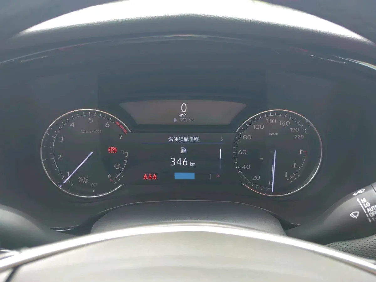 2021 Cadillac XT5 2.0T 237HP L4 9AT,autocango,china used car exporter,china ev exporter,chinese used car exporter,chinese used ev exporter