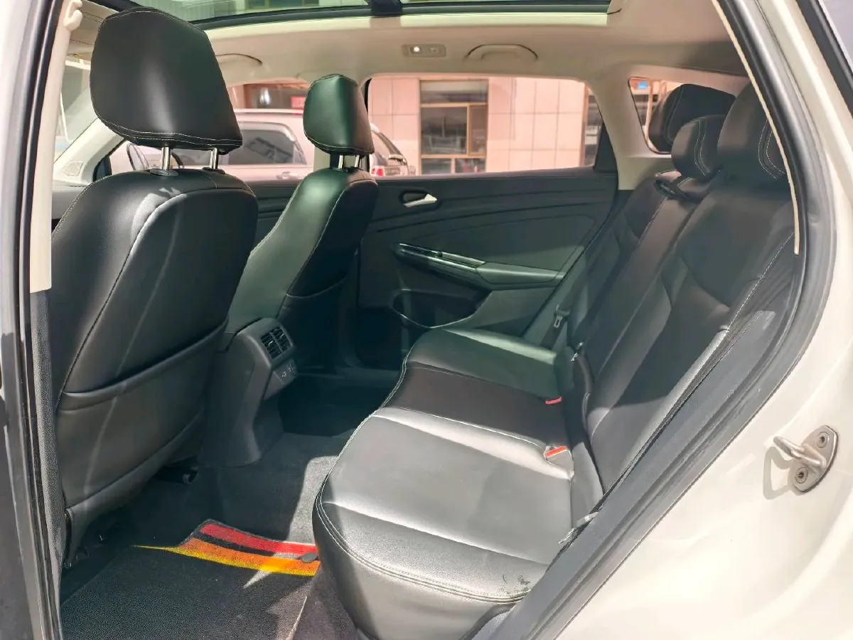 2022 Jetta VS7 1.4T 150HP L4 6AT,autocango,china used car exporter,china ev exporter,chinese used car exporter,chinese used ev exporter