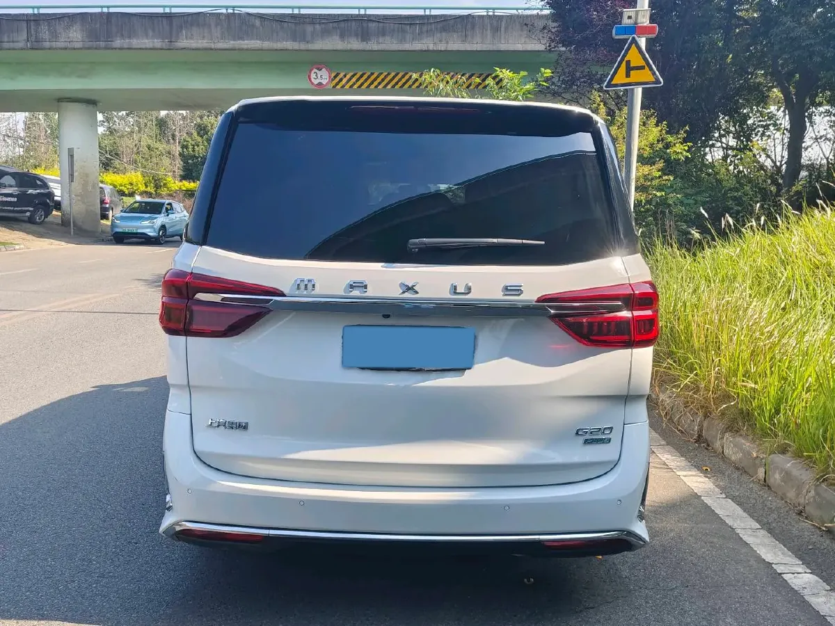 2021 MAXUS G20 2.0T 163HP L4 8AT,autocango,china used car exporter,china ev exporter,chinese used car exporter,chinese used ev exporter
