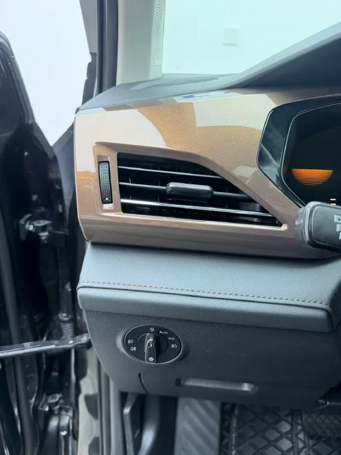 2022 Volkswagen Tharu 1.4T 150HP L4 7DCT,autocango,china used car exporter,china ev exporter,chinese used car exporter,chinese used ev exporter