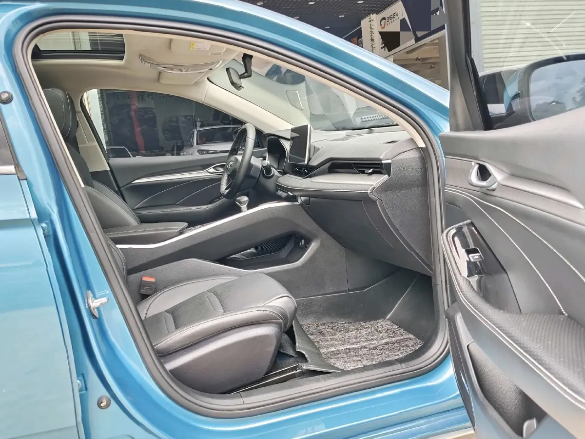 2020 Peugeot 408 1.6T 170HP L4 6AT,autocango,china used car exporter,china ev exporter,chinese used car exporter,chinese used ev exporter
