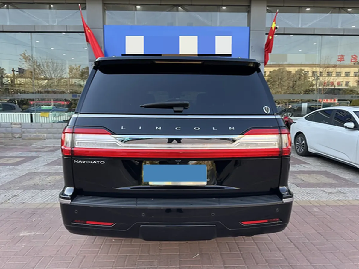 2018 Lincoln Navigator 3.5T 415HP V6 10AT,autocango,china used car exporter,china ev exporter,chinese used car exporter,chinese used ev exporter