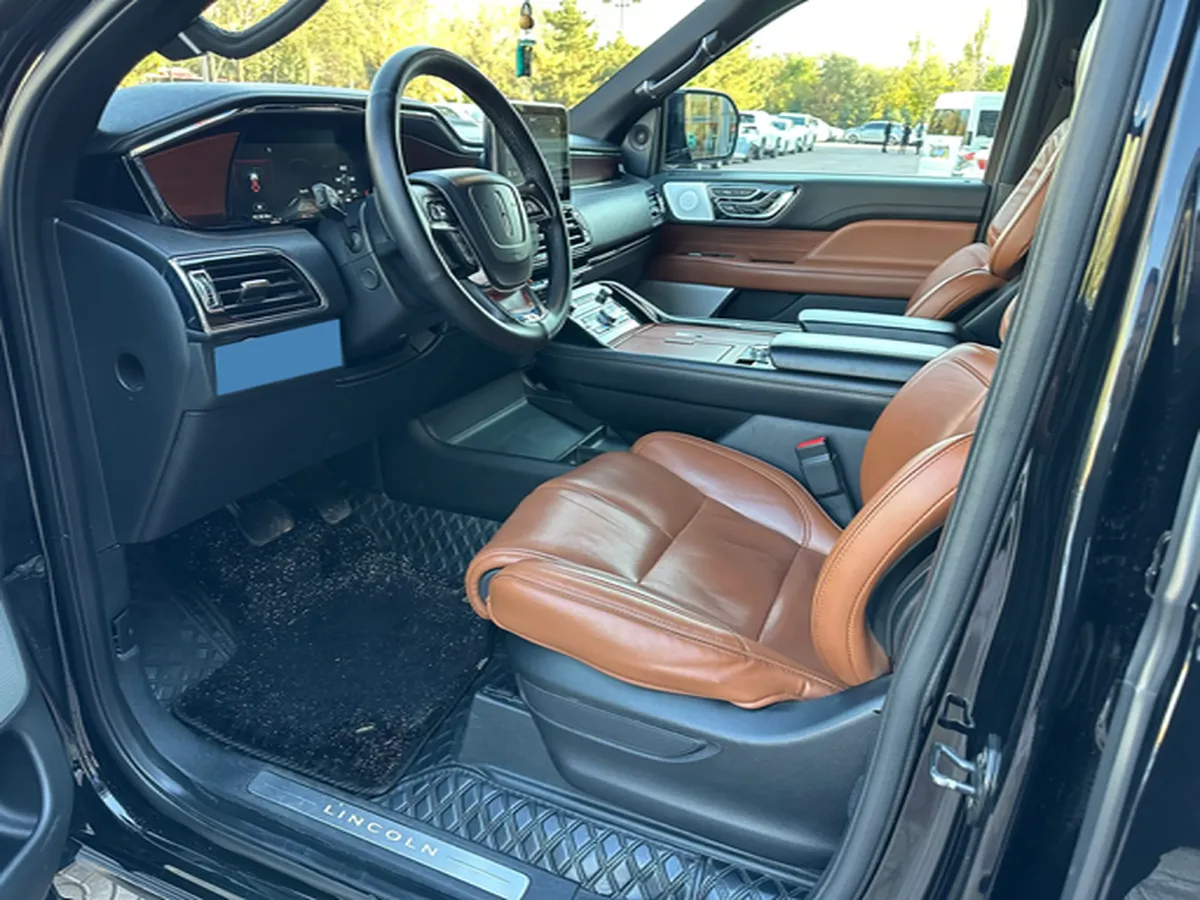 2018 Lincoln Navigator 3.5T 415HP V6 10AT,autocango,china used car exporter,china ev exporter,chinese used car exporter,chinese used ev exporter