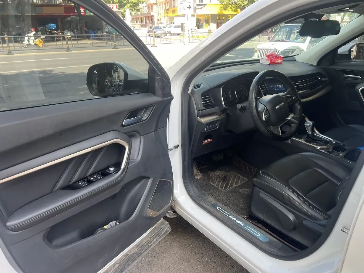2018 Haval H6 1.5T 169HP L4 7DCT,autocango,china used car exporter,china ev exporter,chinese used car exporter,chinese used ev exporter