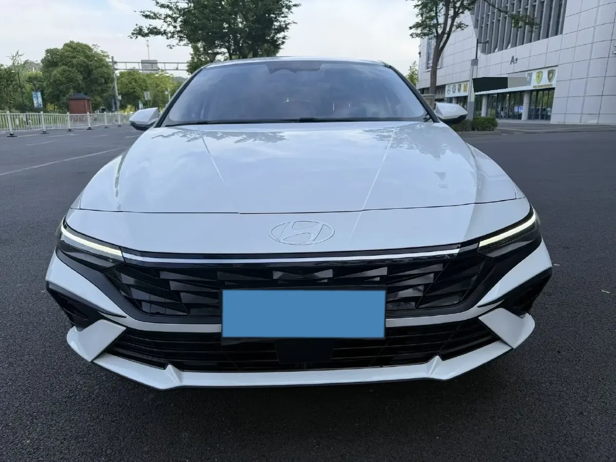 2023 Hyundai Elantra 1.5L 115HP L4 CVT,autocango,china used car exporter,china ev exporter,chinese used car exporter,chinese used ev exporter
