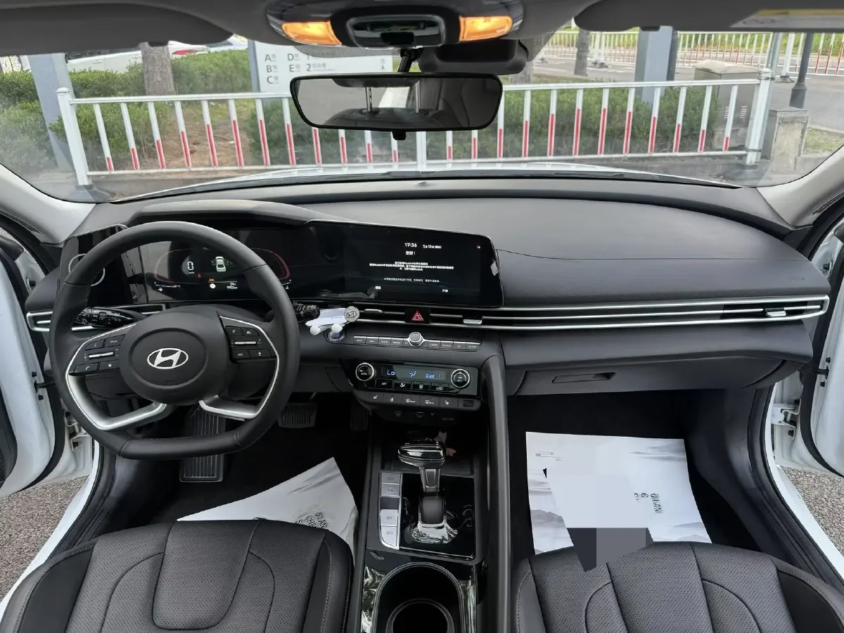 2023 Hyundai Elantra 1.5L 115HP L4 CVT,autocango,china used car exporter,china ev exporter,chinese used car exporter,chinese used ev exporter