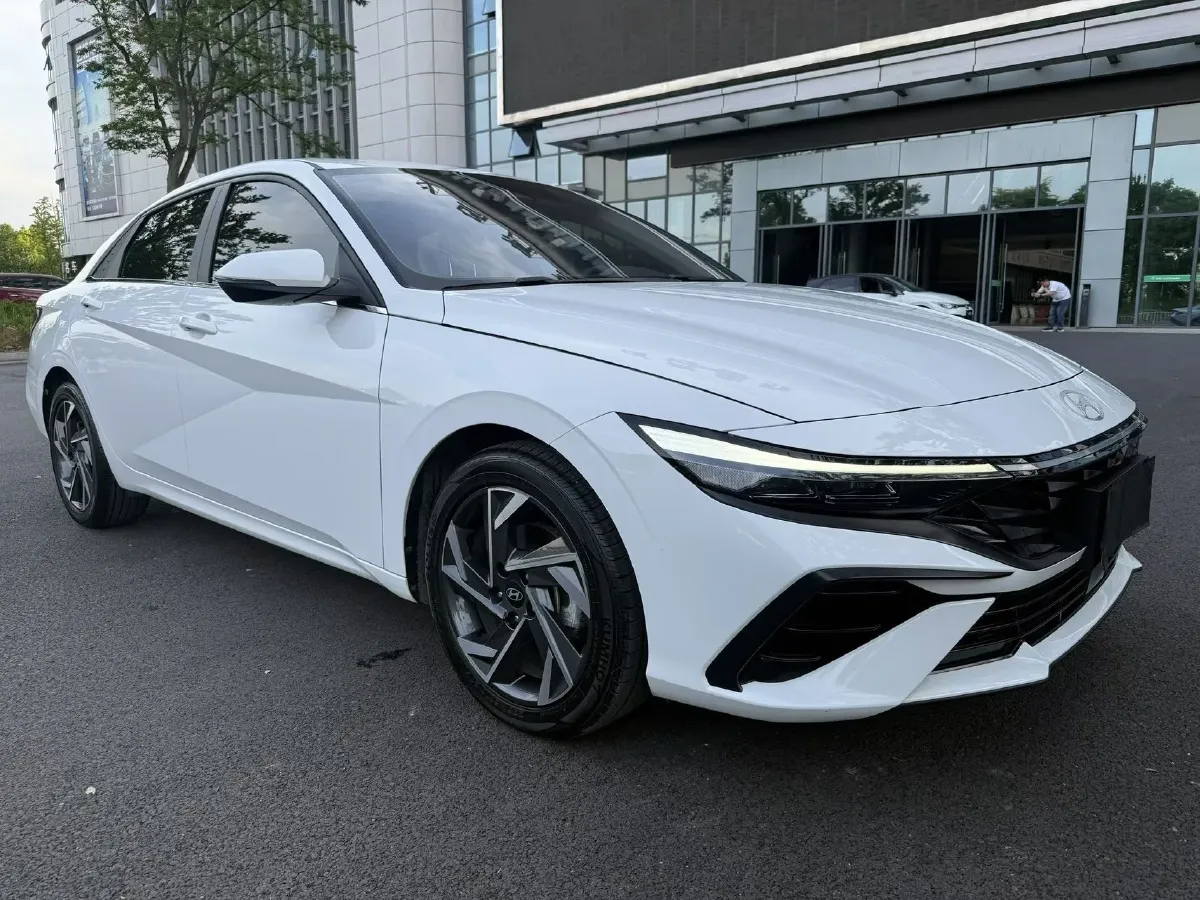 2023 Hyundai Elantra 1.5L 115HP L4 CVT,autocango,china used car exporter,china ev exporter,chinese used car exporter,chinese used ev exporter