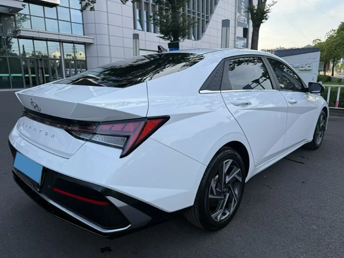 2023 Hyundai Elantra 1.5L 115HP L4 CVT,autocango,china used car exporter,china ev exporter,chinese used car exporter,chinese used ev exporter