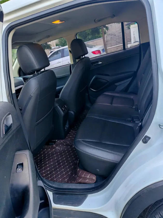 2021 Hyundai ix35 1.4T 140HP L4 7DCT,autocango,china used car exporter,china ev exporter,chinese used car exporter,chinese used ev exporter