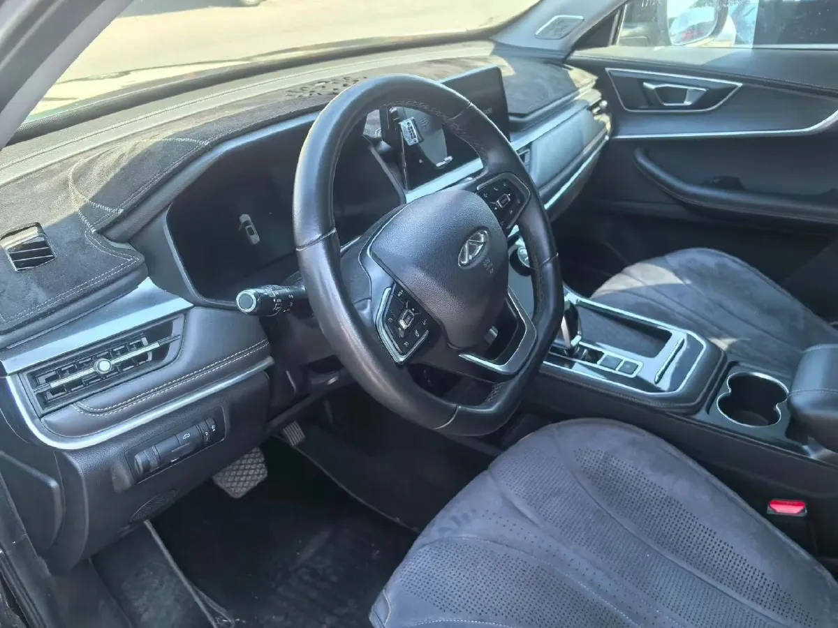 2020 Chery Tiggo 8 1.6T 197HP L4 7DCT,autocango,china used car exporter,china ev exporter,chinese used car exporter,chinese used ev exporter