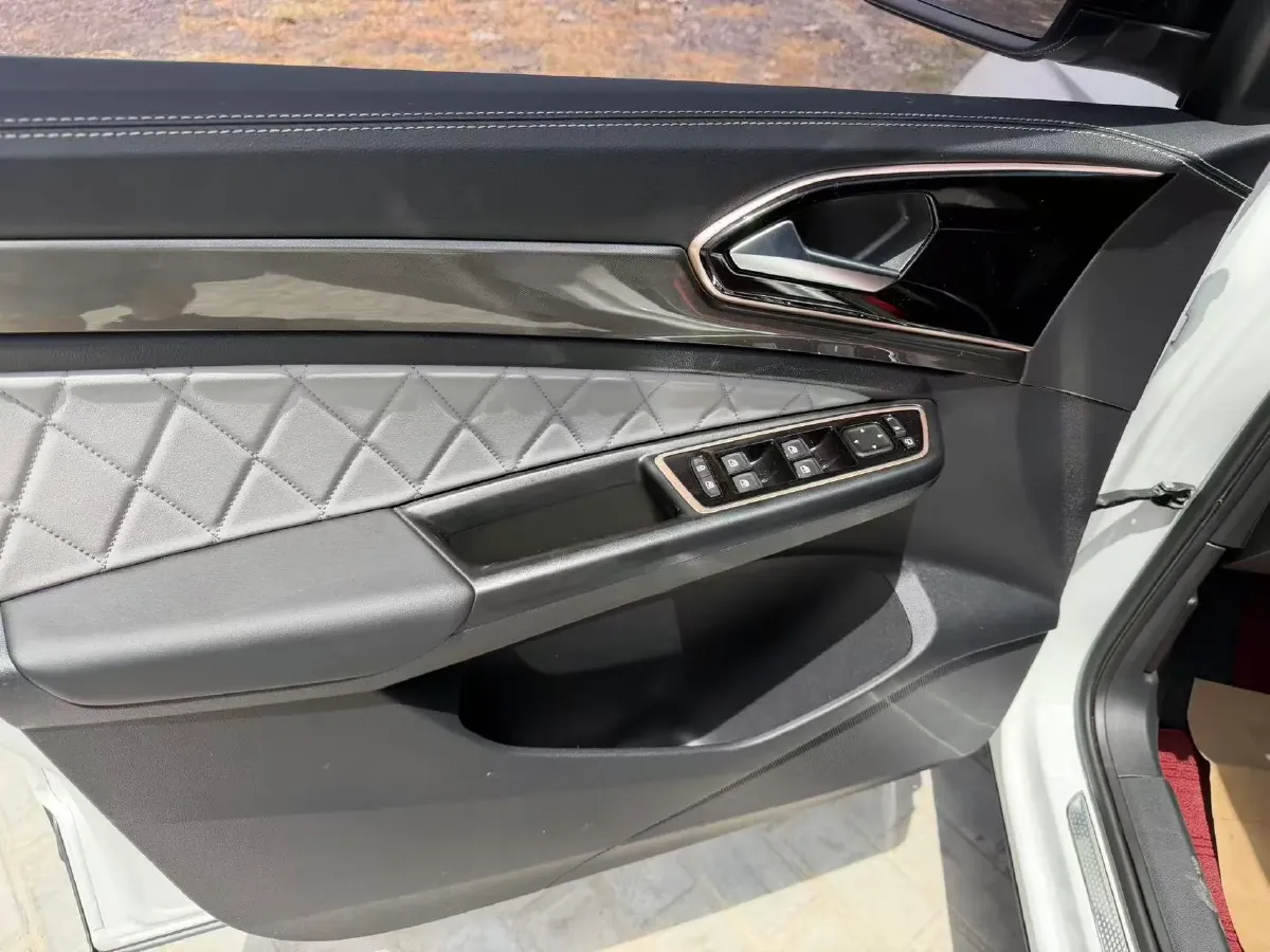 2023 Jetta VS7 1.4T 150HP L4 6AT,autocango,china used car exporter,china ev exporter,chinese used car exporter,chinese used ev exporter