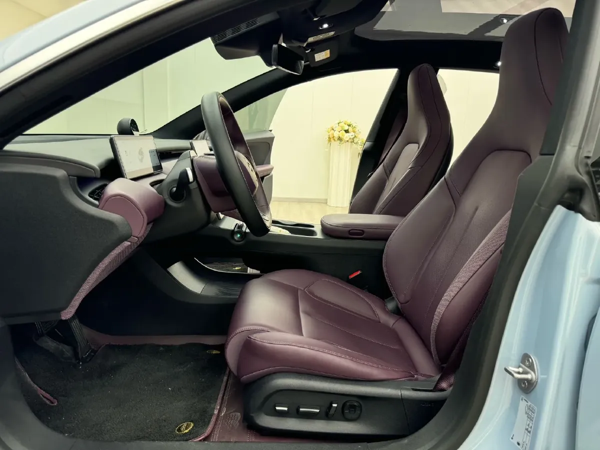2024 NIO ET5T BEV 75KWH,autocango,china used car exporter,china ev exporter,chinese used car exporter,chinese used ev exporter