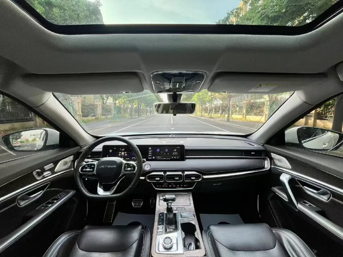 2021 Jetour X70 Plus 1.6T 197HP L4 7DCT,autocango,china used car exporter,china ev exporter,chinese used car exporter,chinese used ev exporter