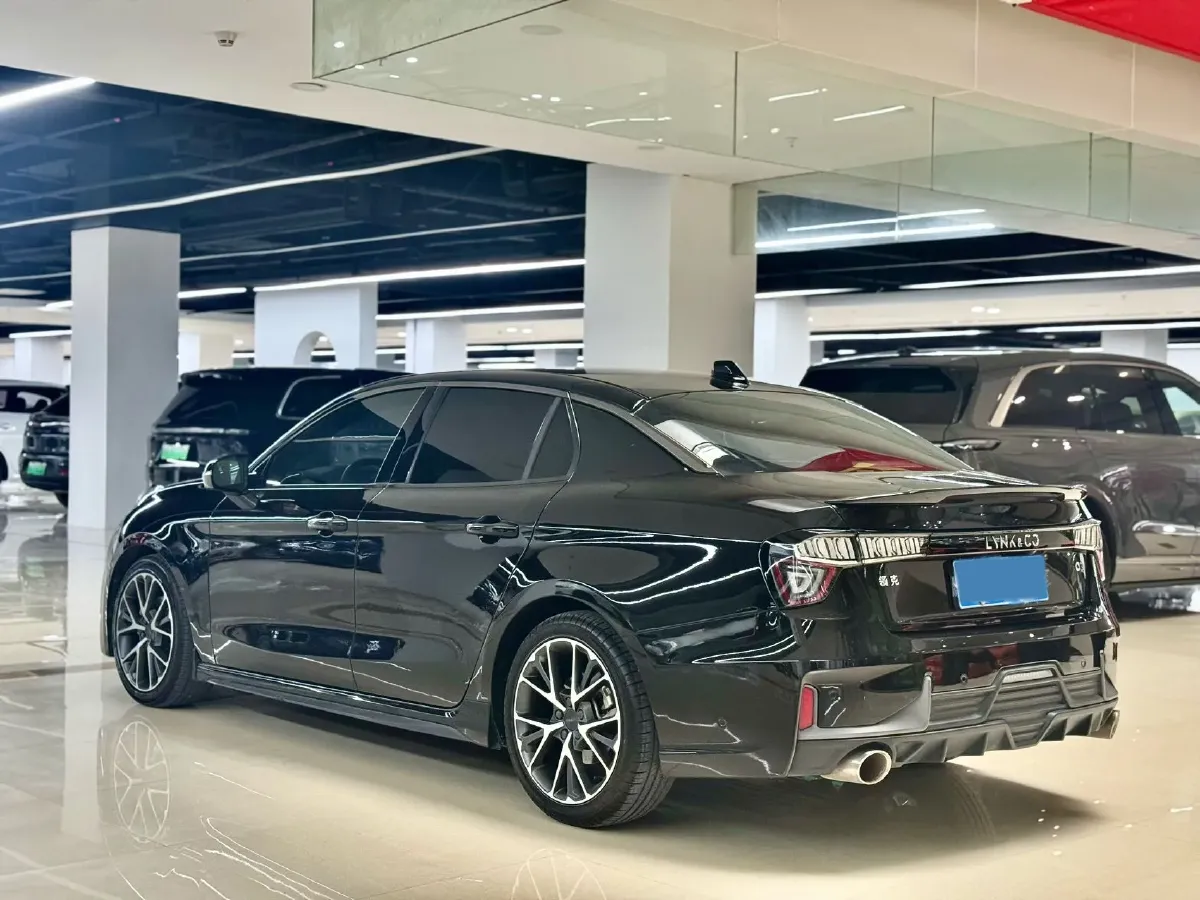 2022 LYNK&CO 03 1.5T 180HP L3 7DCT,autocango,china used car exporter,china ev exporter,chinese used car exporter,chinese used ev exporter
