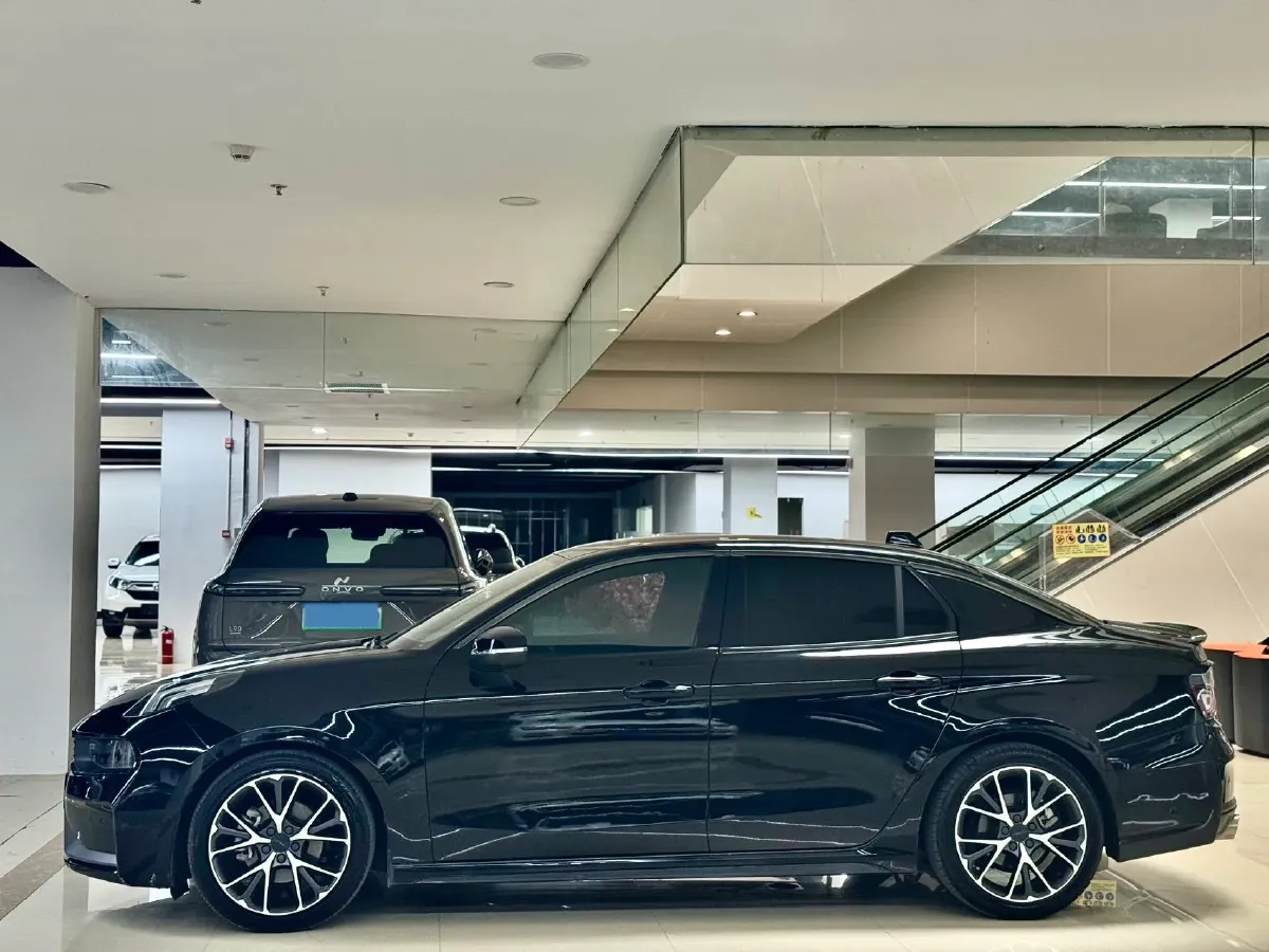 2022 LYNK&CO 03 1.5T 180HP L3 7DCT,autocango,china used car exporter,china ev exporter,chinese used car exporter,chinese used ev exporter