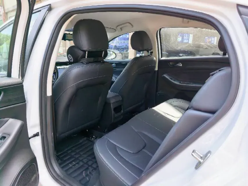 2025 Chery Arrizo 5 1.5L 120HP L4 CVT,autocango,china used car exporter,china ev exporter,chinese used car exporter,chinese used ev exporter