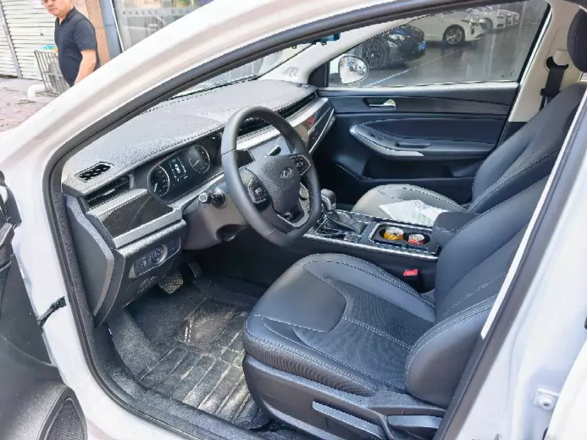 2025 Chery Arrizo 5 1.5L 120HP L4 CVT,autocango,china used car exporter,china ev exporter,chinese used car exporter,chinese used ev exporter